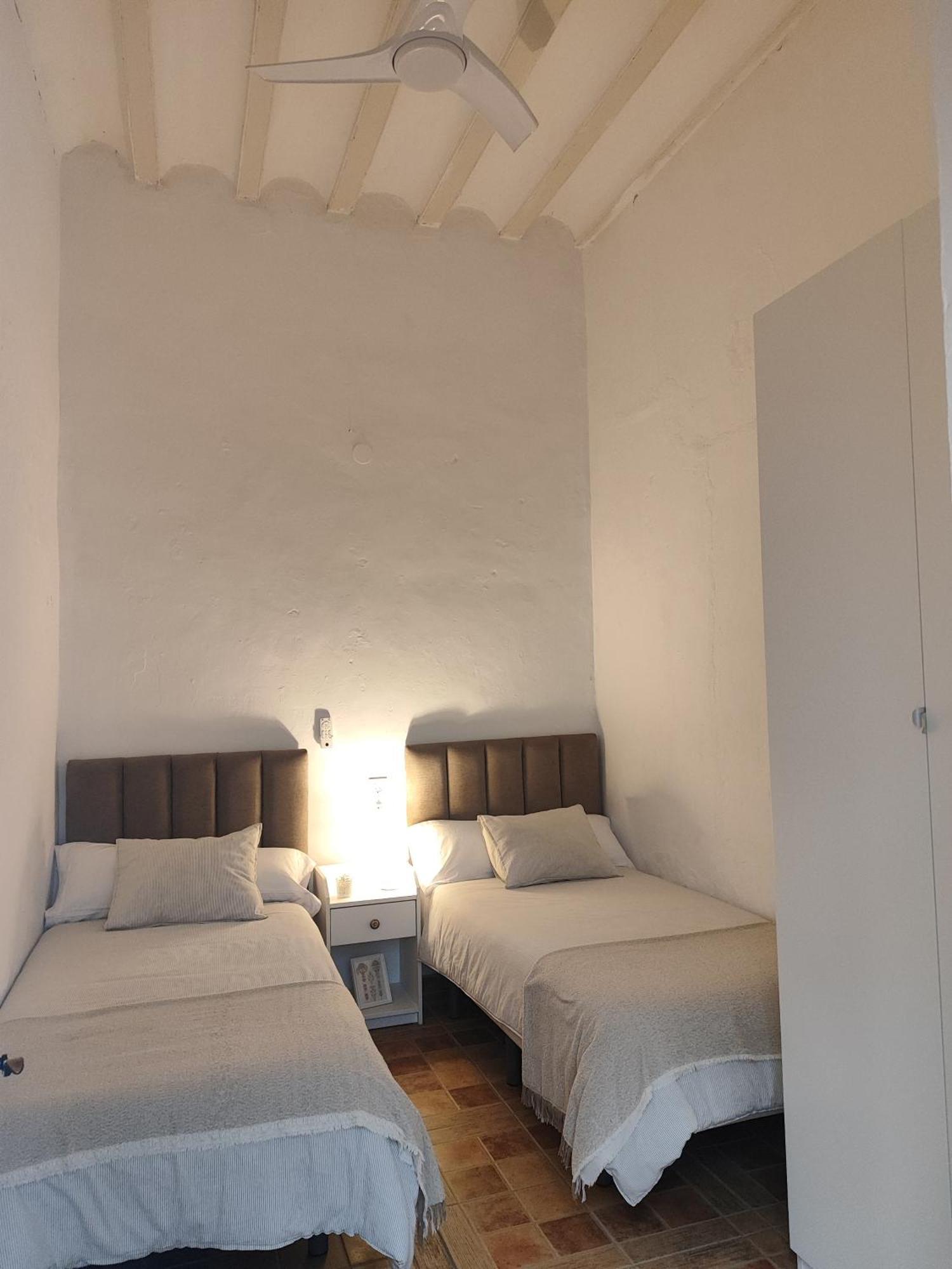 Estreno Centro Y Playa Cadiz Apartment ภายนอก รูปภาพ